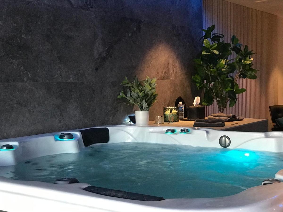 L'Odyssee Spa Seclin Exteriér fotografie